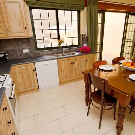 Casa Sammy فندق كاورا